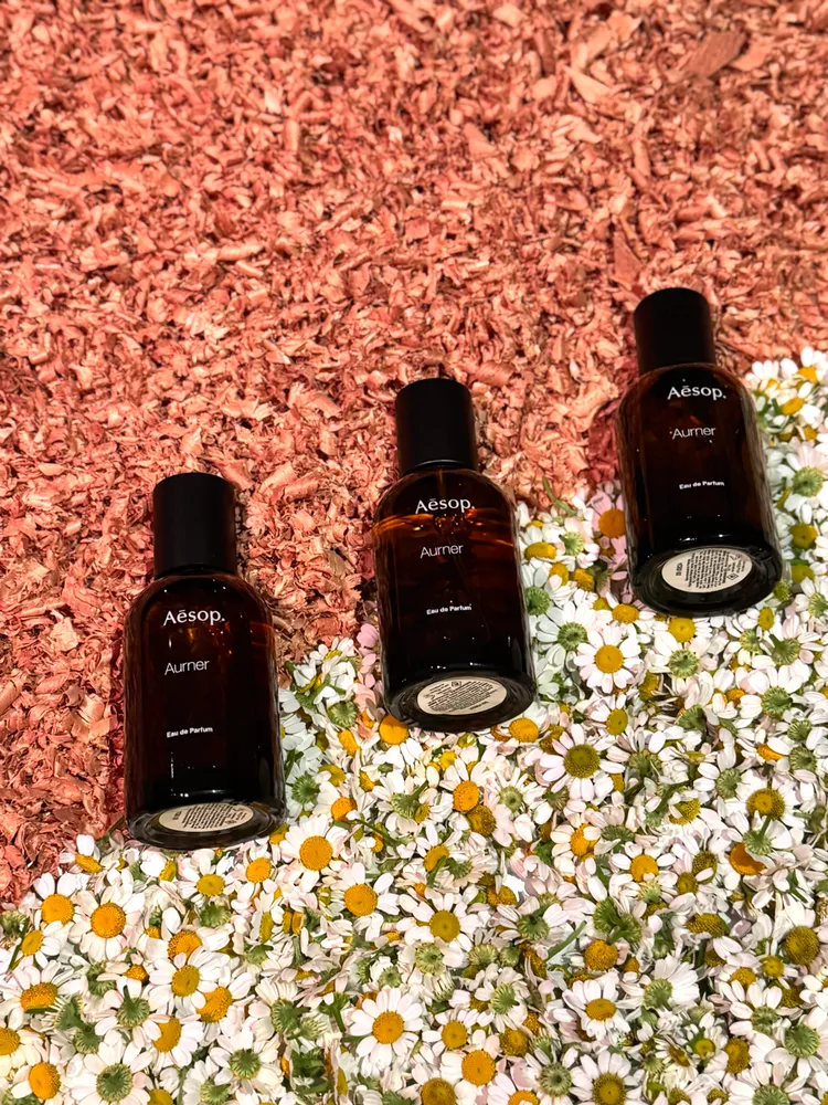 Aesop詠香水中添加有白木蘭葉和羅馬洋甘菊，50ml／5600元。張家玲攝