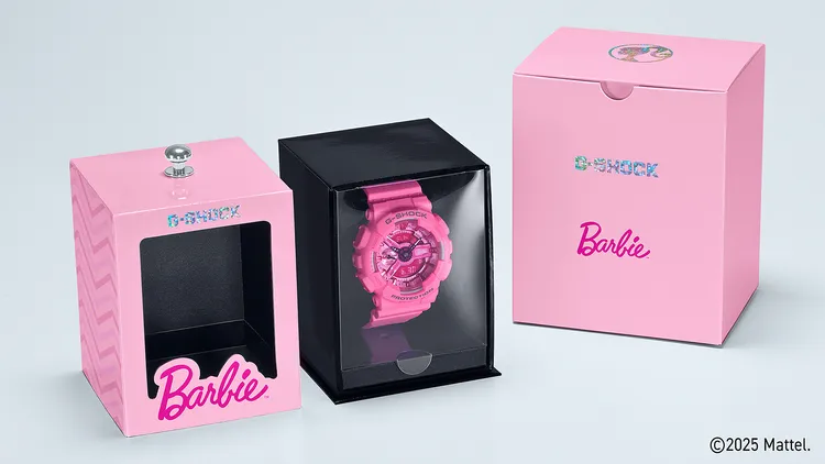 G-SHOCK x Barbie聯名錶GMA-S110BE，5300元。品牌提供