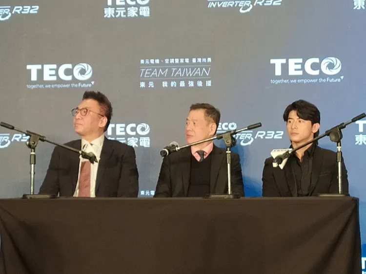 東元電機空調暨智慧生活事業群今(6)日舉辦「2025年品牌代言人發表暨見面會」，首度以年度品牌代言人結合產品形象，隆重邀請新國民英雄「臺灣隊長」陳傑憲出任年度代言人。許麗珍攝