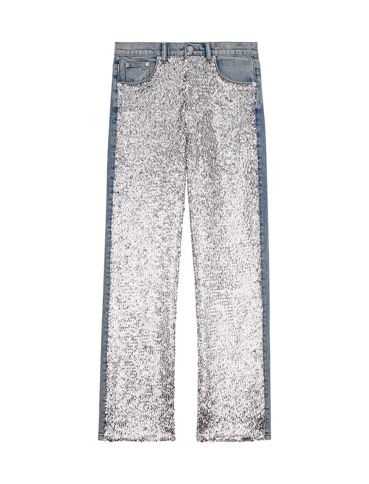 Maje銀色亮片牛仔褲，1萬2990元。品牌提供