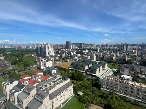 官方認證房價越來越貴 不吃不喝近11年才能購屋