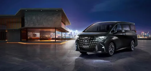 TOYOTA ALPHARD PHEV正式上市 306匹综效马力、可纯电行驶80公里