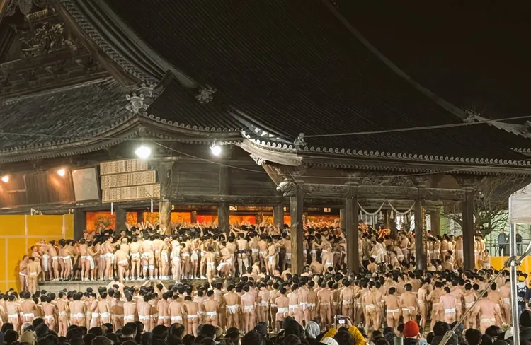 X社群網友拍攝祭典盛況。@12H_UKAT
