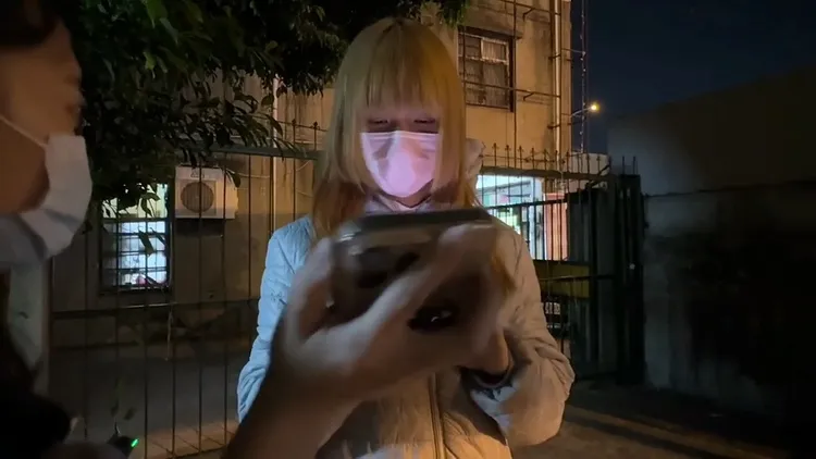 媒體發現Yuki自稱是日本人，手機翻譯卻不說日語，反而輸入注音。民眾提供