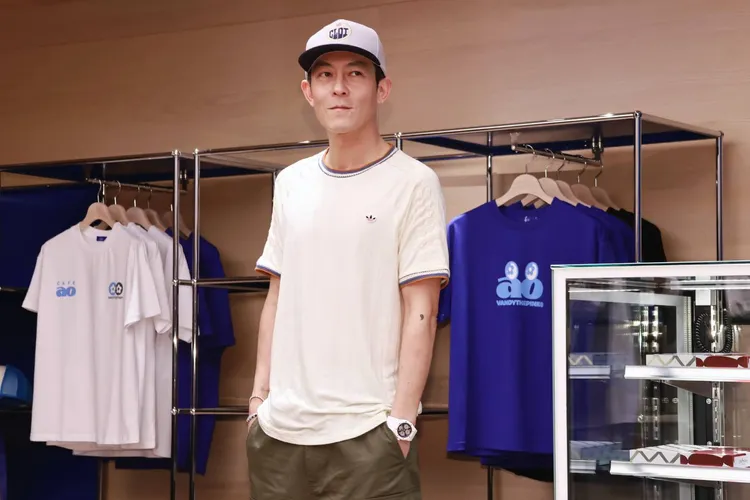 陳冠希透露之後會邀周杰倫來咖啡廳捧場。攝影中心攝