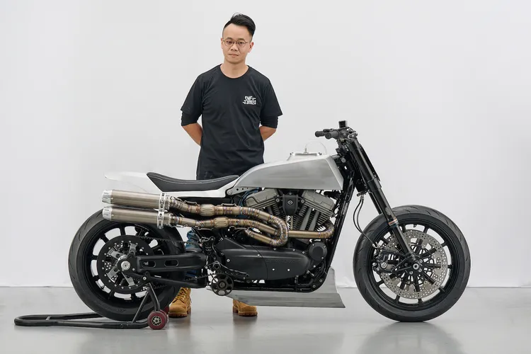 哈雷改裝組 冠軍 S.M.F. (哈雷 Sportster XR 1200 - 作品 SPEEDSTER)。業者提供
