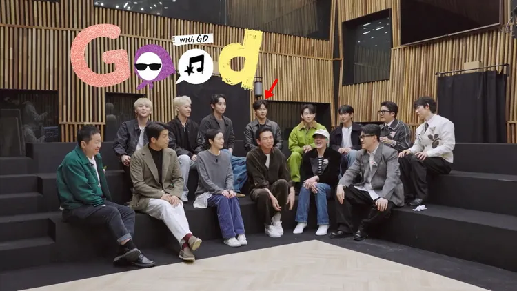 製作單位表示，已盡可能刪掉金秀賢（後排右五）在「Good Day總會」的畫面。翻攝愛奇藝國際站