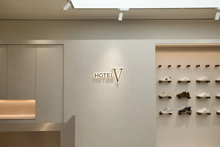 HOTEL V位於信義A13的新店延續簡約風格。品牌提供