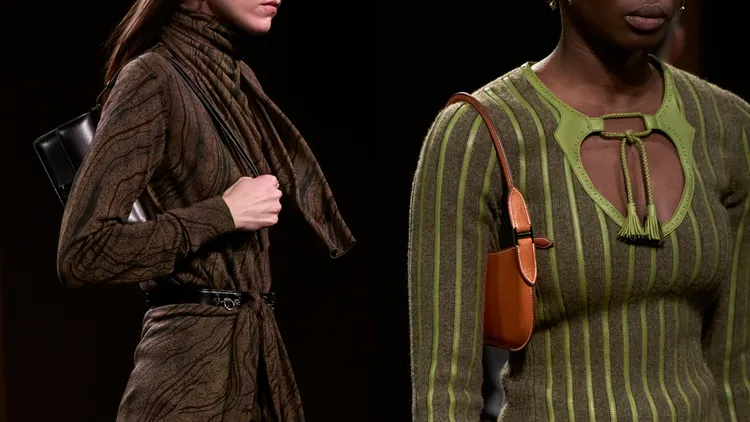 愛馬仕2025秋冬腋下包。品牌提供