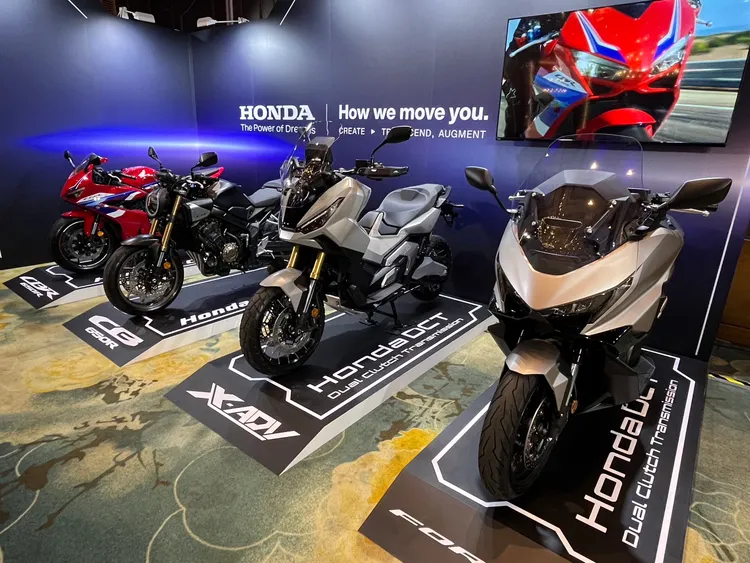 先行於2024第四季亮相全新年式FORZA750與X-ADV，兩款車款皆採用全新世代的DCT雙離合器變速箱搭配745c.c.的雙缸引擎，全新2025年式FORZA750和X-ADV則將於Q2正式上市。周奕豪攝