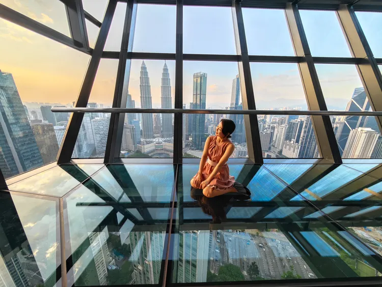 由大量玻璃打造的空中景觀平台，僅開放住客參觀體驗。田欣雲攝影