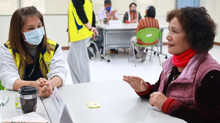 高雄族語保姆人數通過遴選考試的人數，一直是六都之冠。原民會提供