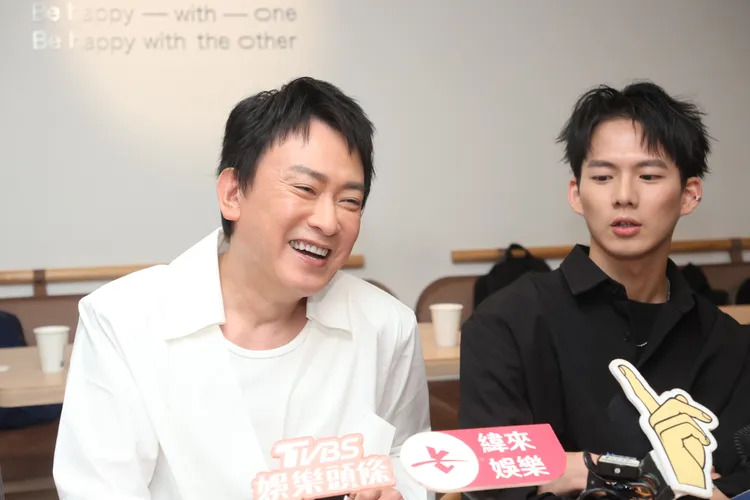 王識賢感謝粉絲愛戴。攝影中心攝