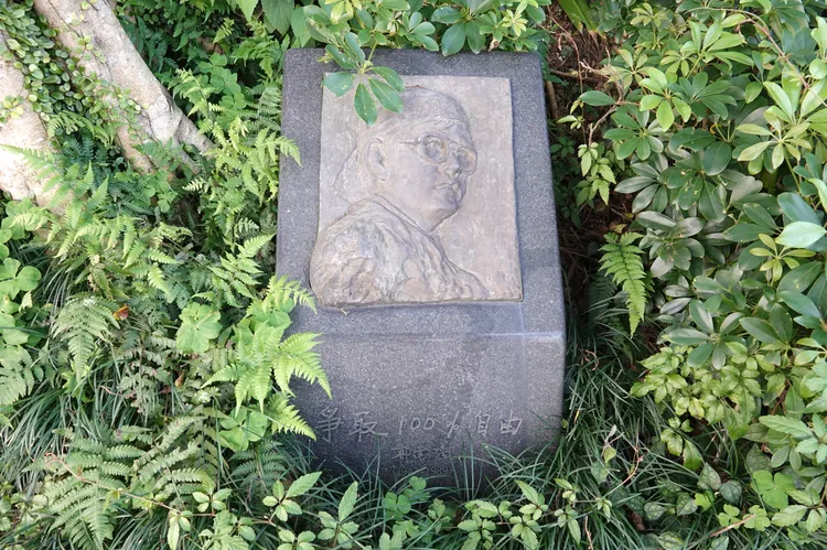 鄭南榕紀念墓園在金寶山名人碑林供世人追思。特勤中心攝