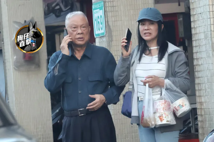 資深女星蔣黎麗失婚16年，被拍到與富商大啖牛肉名店。特勤中心攝