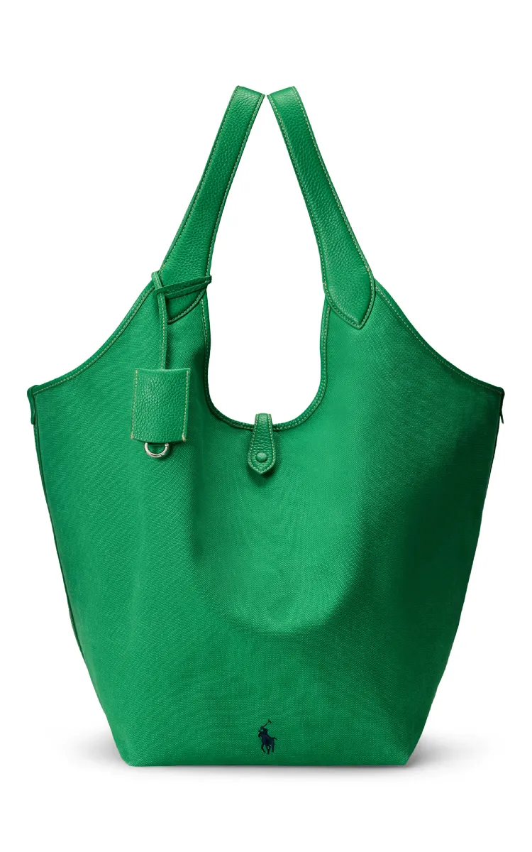 Polo Ralph Lauren Polo Play 帆布大型托特包，1萬3880元。品牌提供
