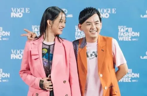 孟耿如（左）替黃子佼道歉引來正反意見。翻攝孟耿如臉書