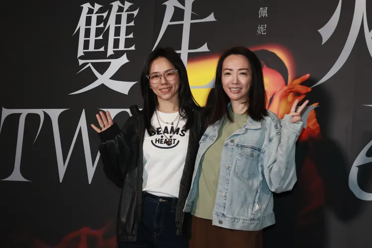 Linda嫁作人婦後淡出演藝圈，今與夏于喬到小巨蛋朝聖。彭欣偉攝