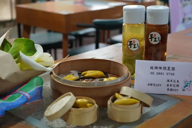 除了浪漫花海，現場還有不少特色美食。翻攝台北市農會臉書