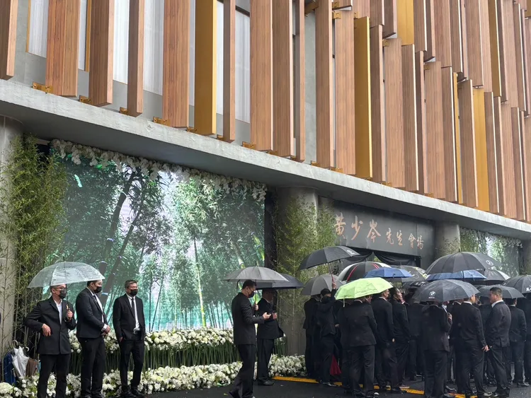 公祭於上午10時30分開始。江孟謙攝