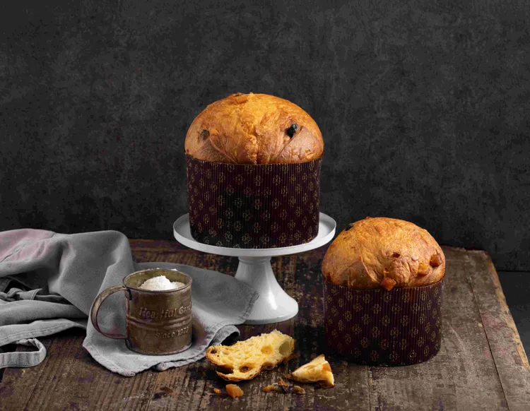 課程口味包含了傳統米蘭潘娜朵妮、提拉米蘇潘娜朵妮、開心果巧克力潘娜朵妮，以及可以灌餡賦予層次的潘娜朵妮相似款Fugassa。業者提供