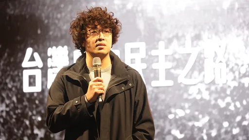 「中国飞弹打来对我们帮助很大」 沈伯洋谈黑熊募款回呛侯汉廷