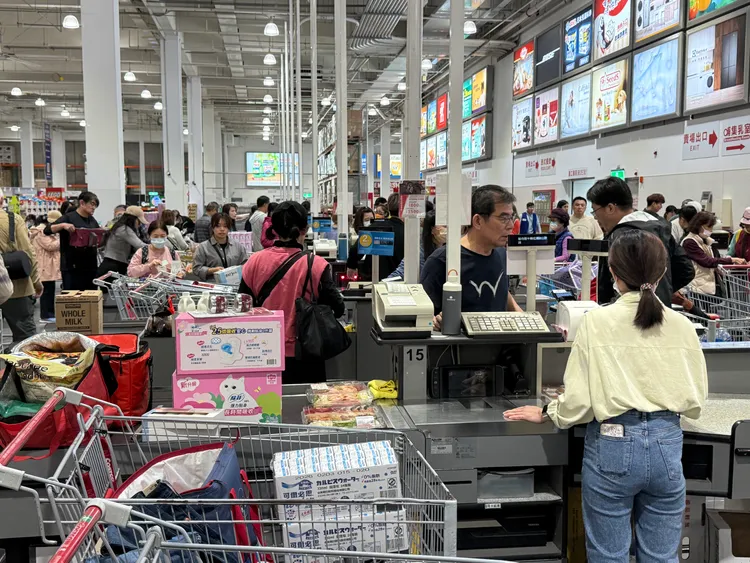 好市多需要會員才能進入跟結帳，就有網友發現韓國會費比台灣還便宜。攝影中心