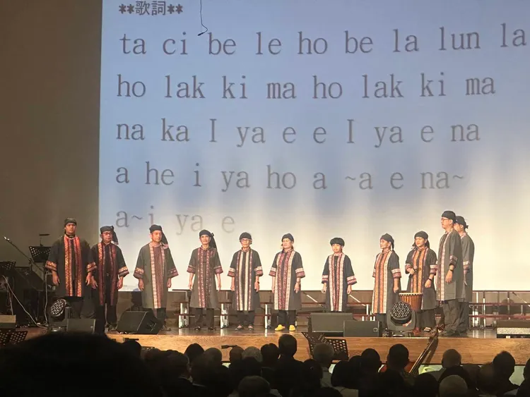 Family戲劇團隊2024年11月7日在高雄靈糧堂基督教亞洲國際論壇演出馬雅各向西拉雅宣教的故事。集穡室工坊提供