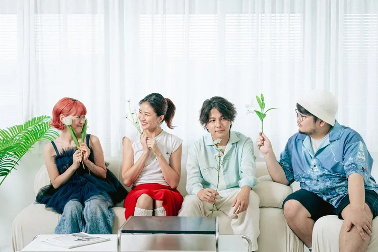 Penthouse的歌曲《Kitchen》曾找來9m88（左二）合作。翻攝Penthouse IG