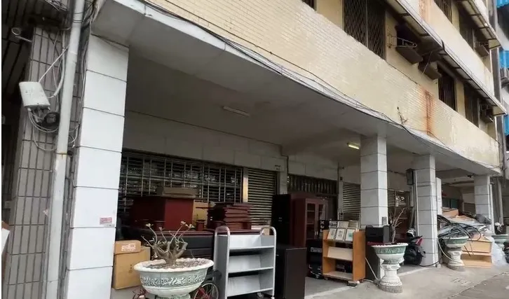 張姓夫妻承租這處倉庫約半年時間，沒想到竟犯下命案。民眾提供