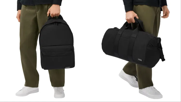 RIMOWA Travel Accessories 系列Foldable Backpack 折疊後背包（左）1萬4200元、Foldable Gym Bag折疊旅行袋（右）1萬5300元。品牌提供