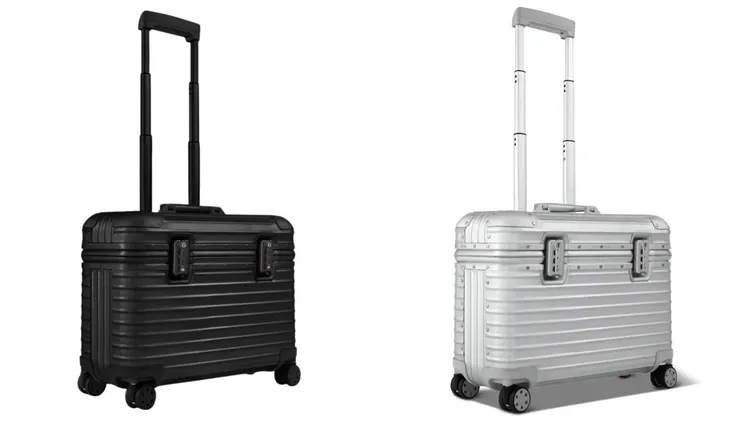 RIMOWA Original Pilot Black機長箱，各5萬1700元。品牌提供