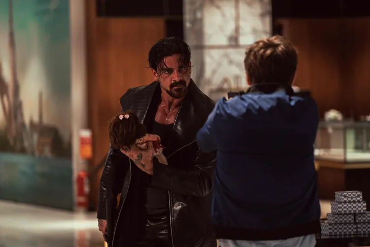 米歇爾莫隆尼顛覆形象化身黑暗反派。威視提供