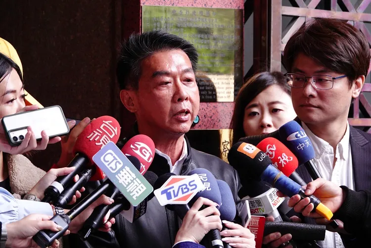 高雄鳳山出身的在地立委資深許智傑，在這份民調卻排第四，輸林岱樺10個百分點。莊宗達攝