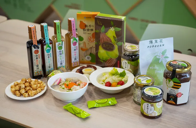 「柚兒園-UR生活概念館」既是咖啡館，也是文旦加工品專賣店。田欣雲攝影