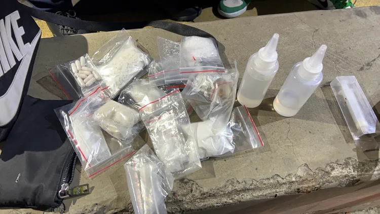 警方搜出喪屍煙油。警方提供