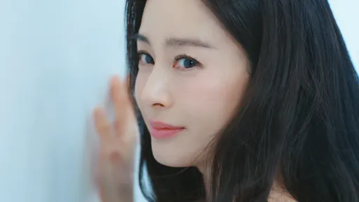 金泰希的天國階梯！「第一天然美女」的美麗靠這個攀上新高峰！