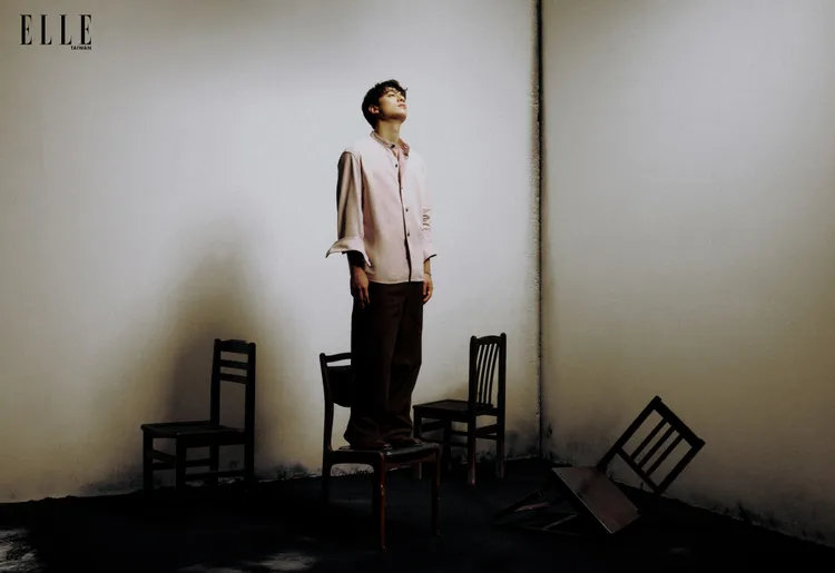 劉俊謙拍攝《ELLE》封面。《ELLE》國際中文版提供
