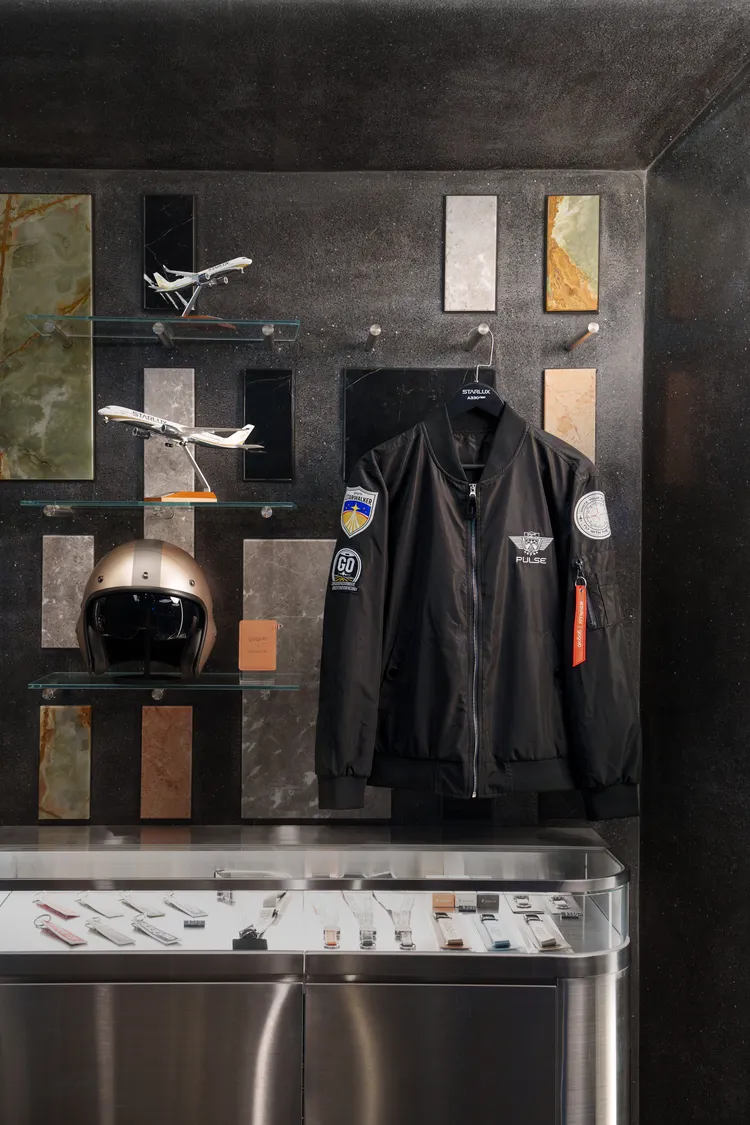 Gogoro與星宇航空同步推出「Gogoro x STARLUX Starwalker Edition」 聯名套組。業者提供