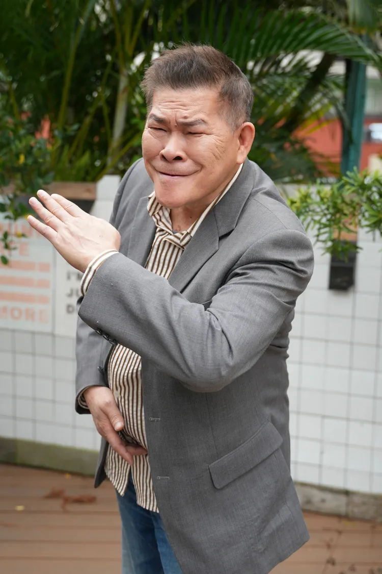 澎恰恰心疼前妻，身為演藝人員的妻子早年忙得要死，他自己又身藝人，缺席孩子們的成長與童年。彭欣偉攝