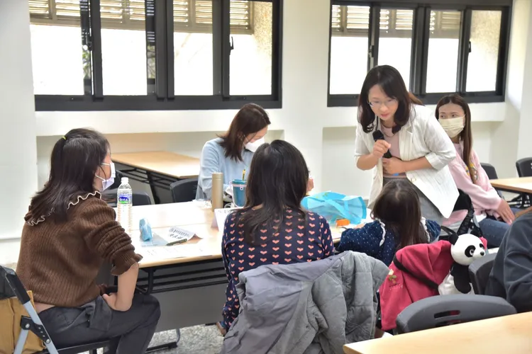 數位教養三月主題系列課程開跑。市府提供