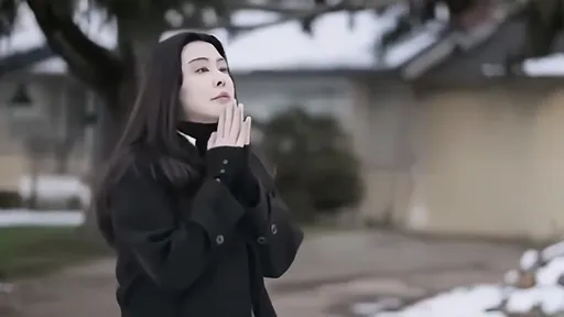 王祖賢親自幫你艾灸要多少錢? 她探店揭:王沒一點明星架子