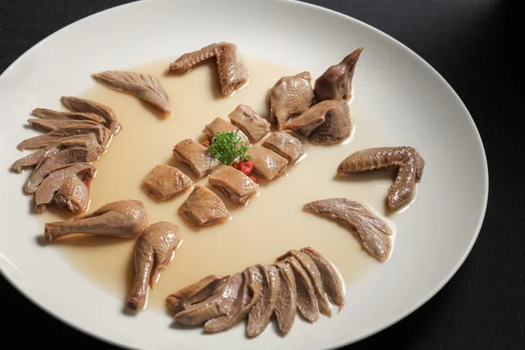 玫瑰醉鴿皇。業者提供