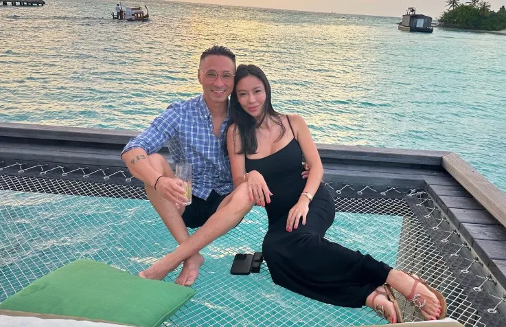 Ryan與老婆合照。翻攝Ryan IG