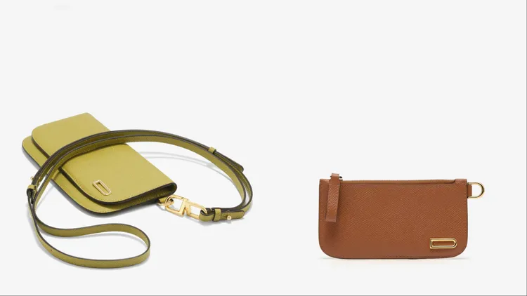 Delvaux Vagabond Adjustable Strap奇異果綠（左）1萬4000元、Vagabond Zipped Card Holder暖棕色（右）2萬元。品牌提供