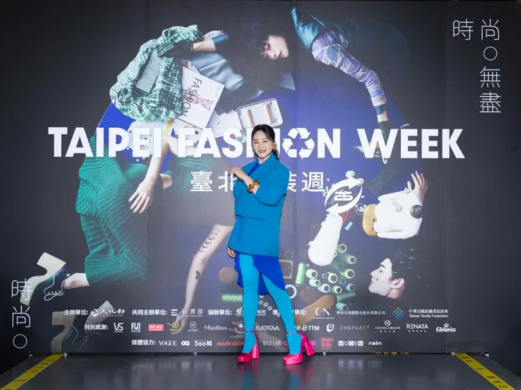 陸小芬穿著潘怡良（GIOIA PAN）的服裝亮相。臺北時裝周提供