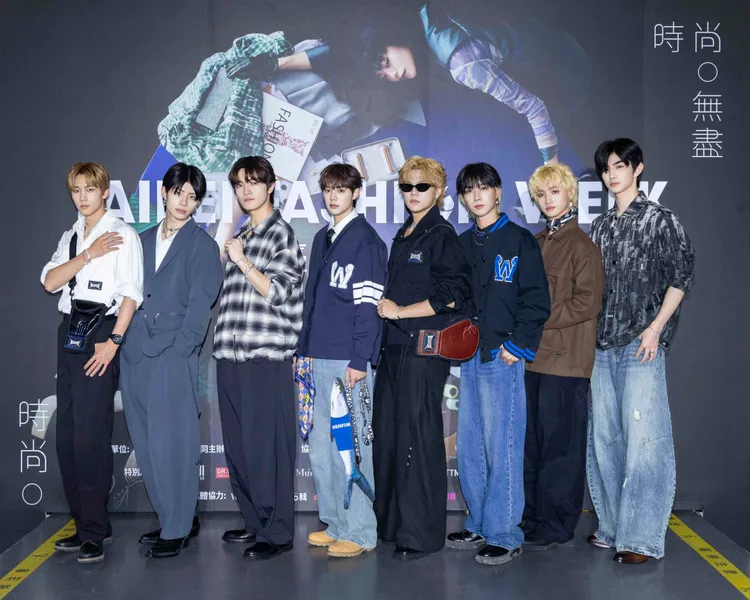 人氣男團ARKis也現身開幕大秀。臺北時裝周提供