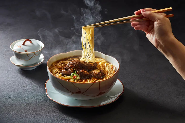 福容全新推出得獎紅燒牛肉麵會員獨享88折，再享點數加倍贈。業者提供