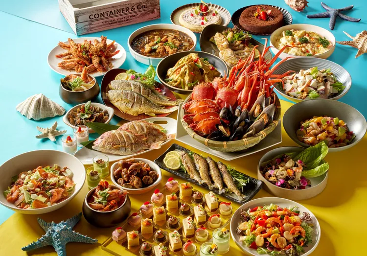 彩虹座餐廳今（1日）起推出全新美食企劃「海鮮交響曲」。台北福華提供