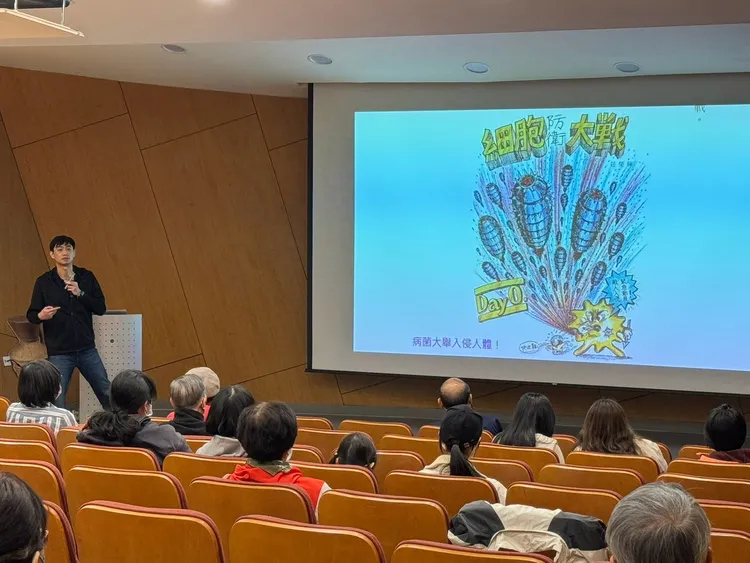 國立中正大學運動競技學系何承訓教授主講《運動競技與健康》，探索運動、健康與生活的最佳平衡點。館方提供